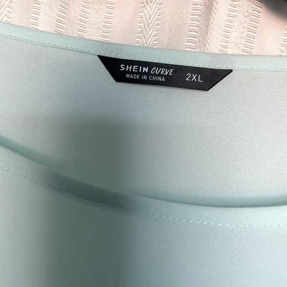 Shein knotted sleeve dress - Picture 5 of 6